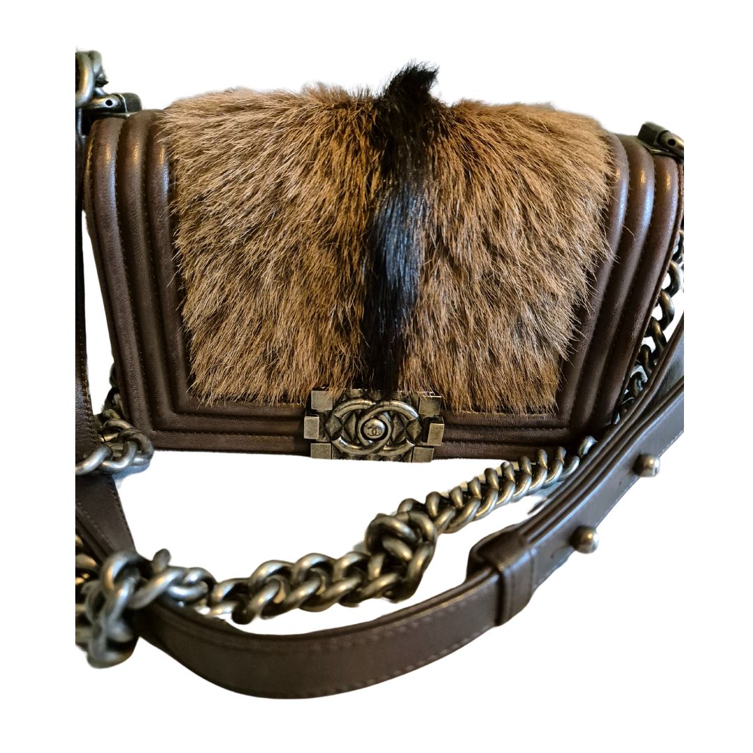 CHANEL BOY Bag in brown leather and goat hair small